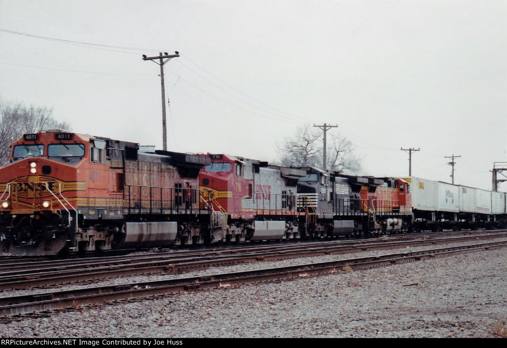 BNSF!4011 West